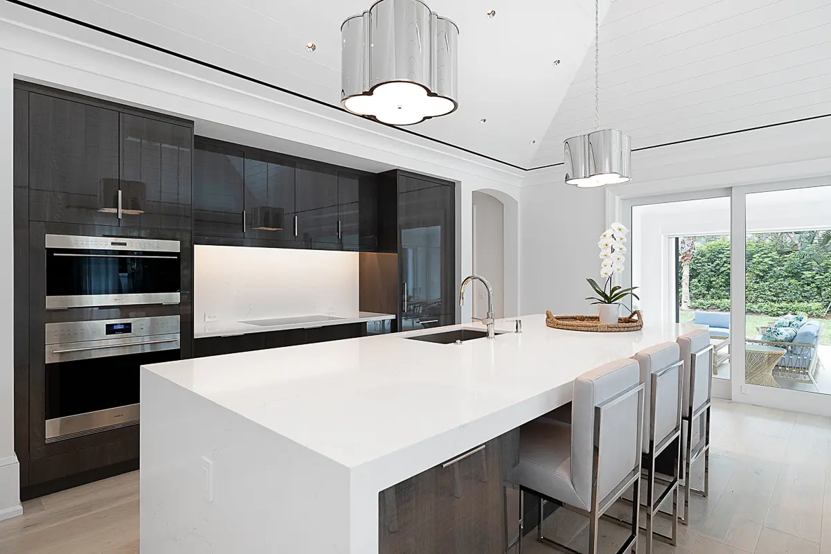 860 Seaward-20