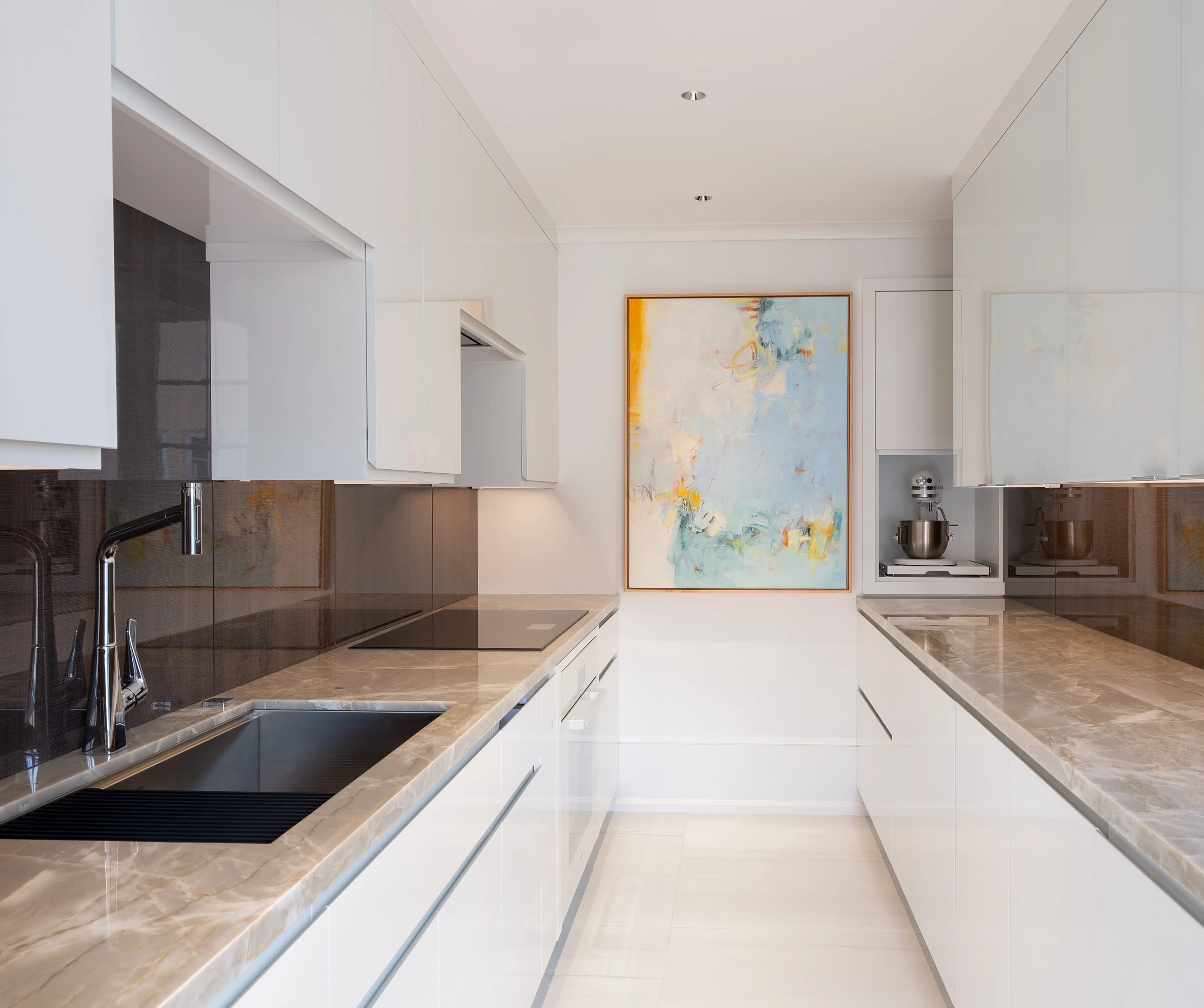 Custom kitchen designed by Dawn Wallace Design in Vero Beach