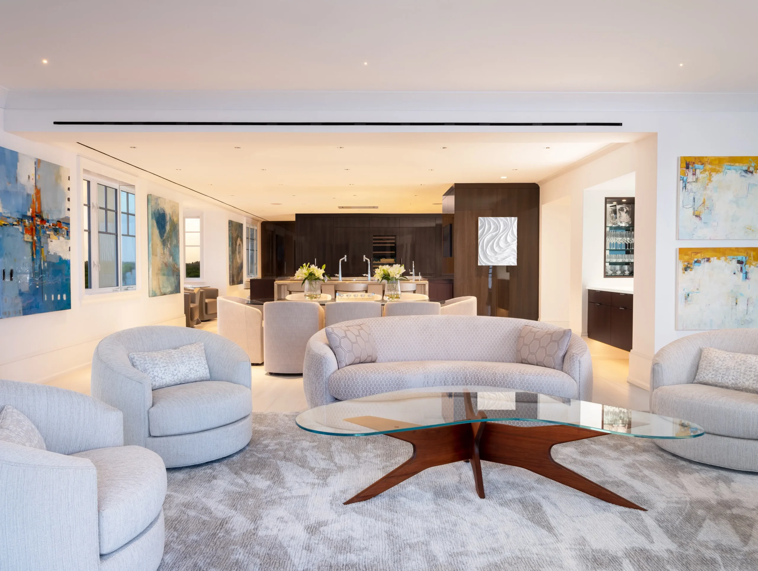 Custom kitchen designed by Dawn Wallace Design in Vero Beach